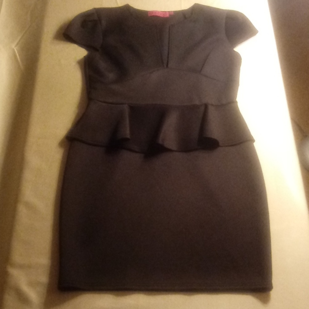 Boo Hoo Dress Beautiful